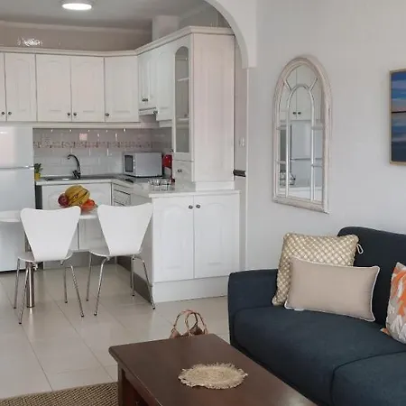Precioso Con Piscina Junto Al Mar Appartamento *